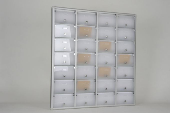 Posta Kutusu 28 Daire Buzlu Pleksi Kapı İsimlikli