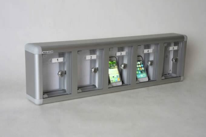 Casier téléphonique avec plaque nominative transparente, capacité de 5 unités