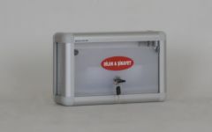 Dilek Ve Şikayet Kutusu Pleksi Kapılı