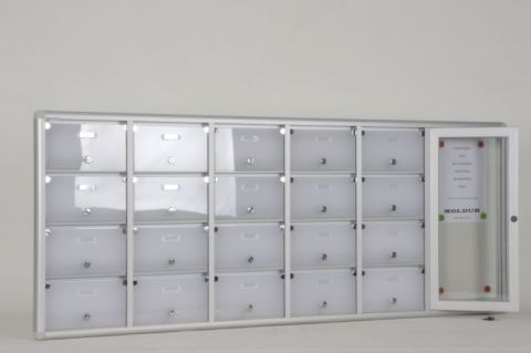 Posta Kutusu 20 Daire Apartman Duyuru Panosu