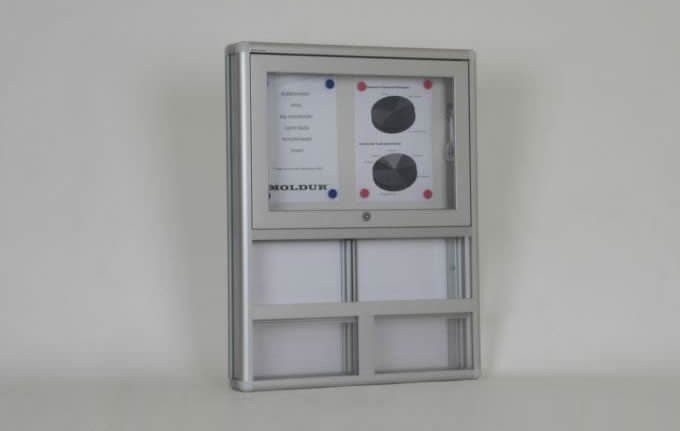 Broşürlük Ve İlan Panosu 2 A4 Kapasiteli