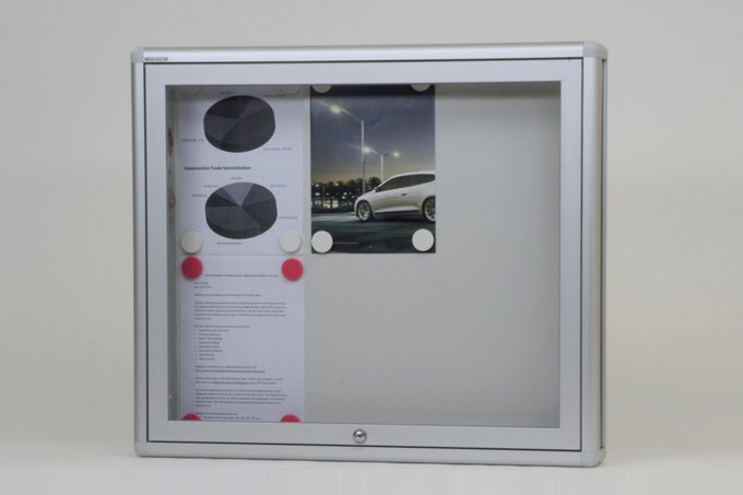 Glass Panel with Magnets, 6 A4 Capacity