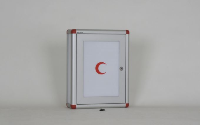 İlk Yardım Dolabı Kilitli