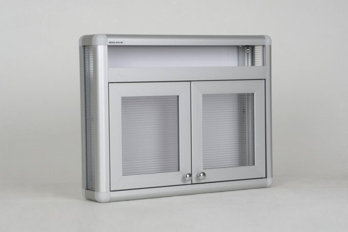 Boîte aux lettres partagée avec double porte