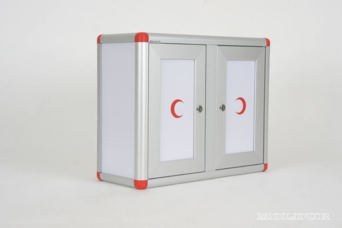 Ecza Dolabı Kilitli Ara Bölmesiz