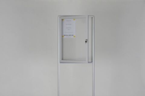 Mobil Duyuru Panosu 4 A4 Kapasiteli