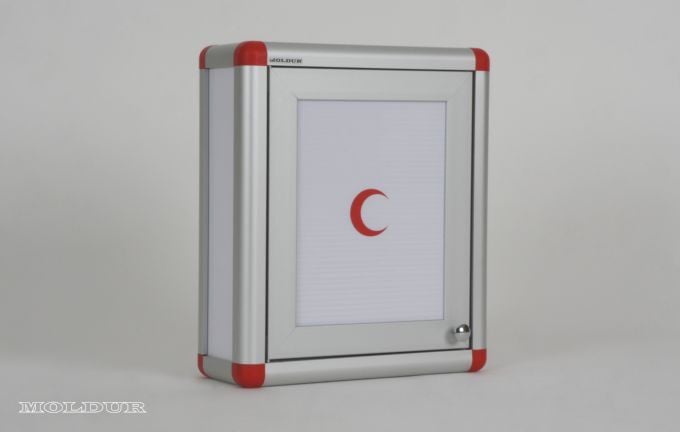 Medicine cabinet with magnetic door and handle.