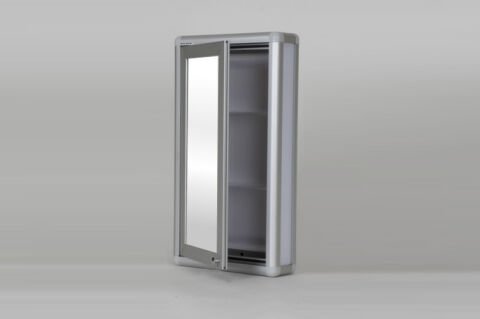 Aynalı banyo dolabı kulplu