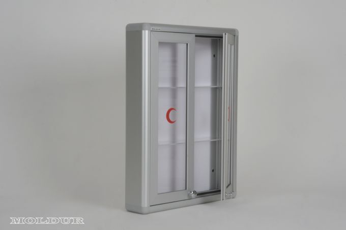 Ecza dolabı mıknatıslı kulplu ayarlanabilir raflı