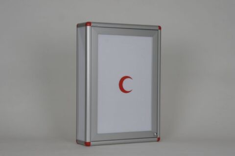 Ecza dolabı mıknatıslı kulplu