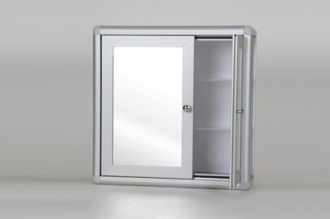 Square mirrored cabinet with handles