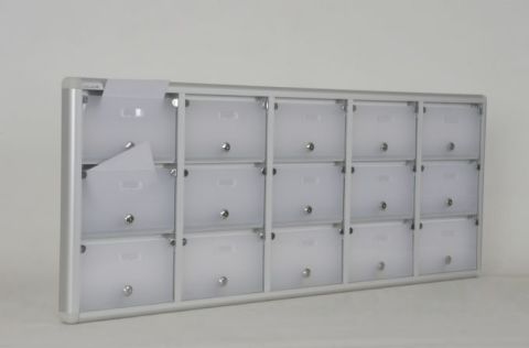 15 Apartments with Mailbox Nameplates