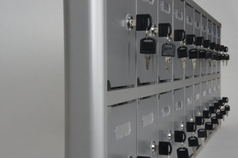 Cep Telefon Dolabı 20 Adet Kapasiteli